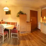Farmház Haus Hochzeigerblick Wenns
