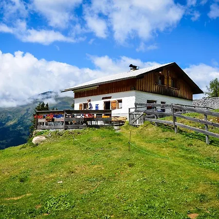 Farm stay Haus Hochzeigerblick *